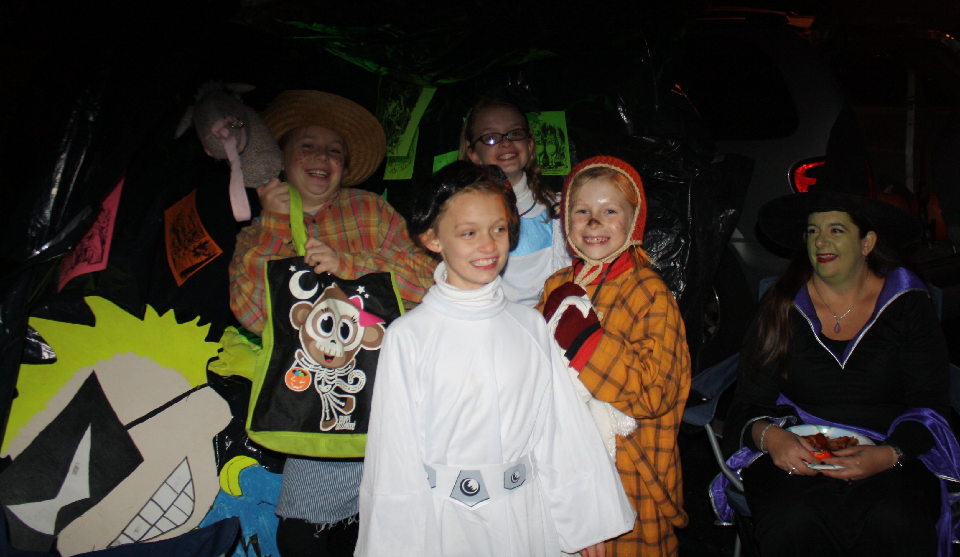 2012-10-26 Trunk or Treat.jpg